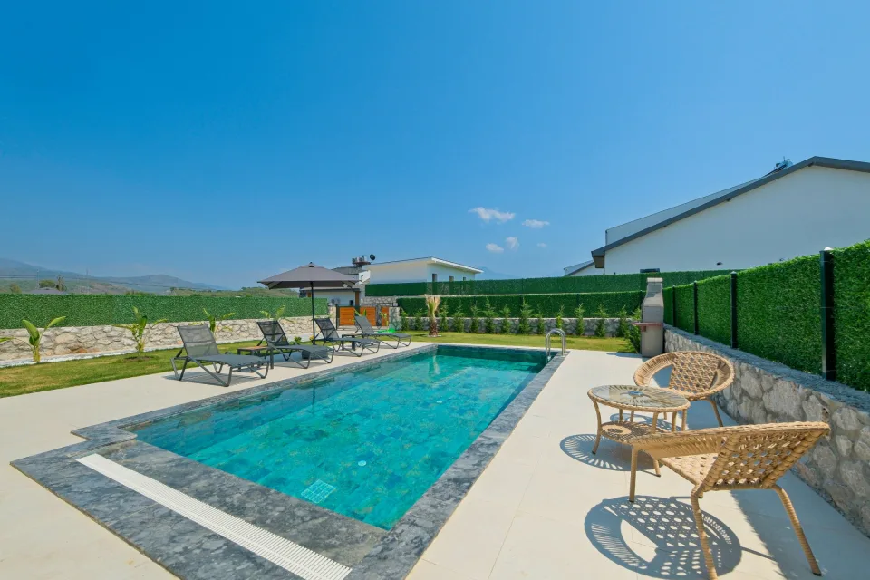 Villa Angora 4 4